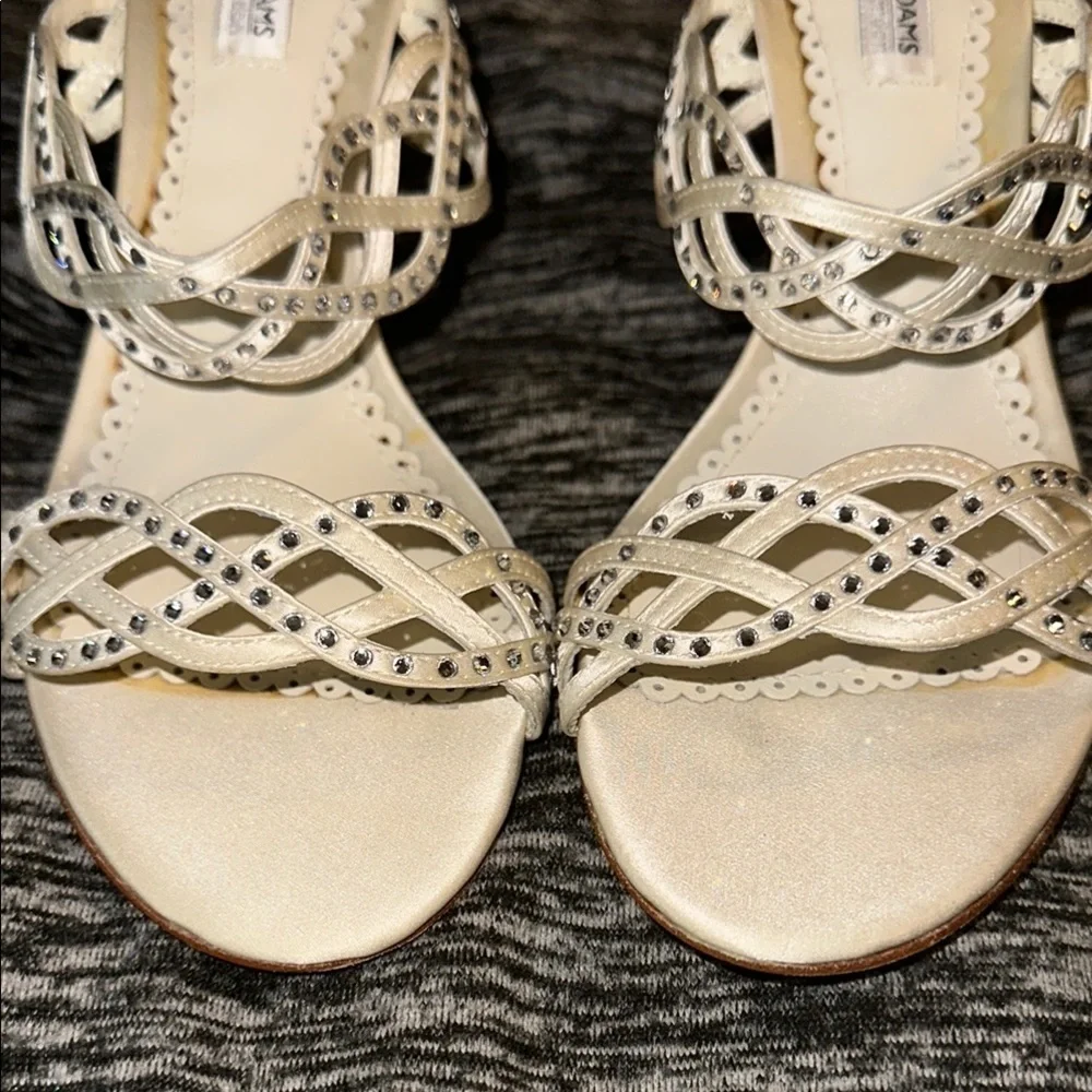 Benjamin Adams London Womens Ivory Wedding Open Toe Strappy Heels Size US6 EU36